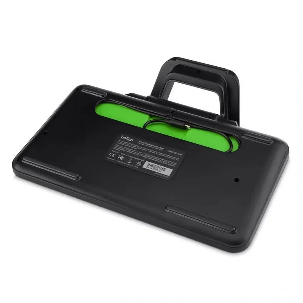 Belkin B2B130 Wired Tablet Keyboard with Stand and Lightning Connector for iPad